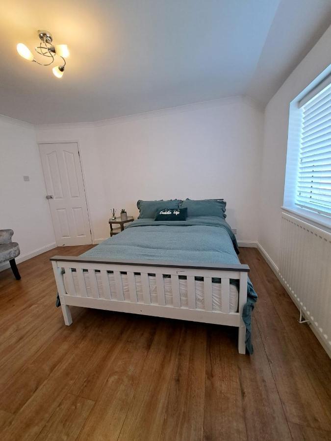 Gatwick House Apartment Crawley  Luaran gambar