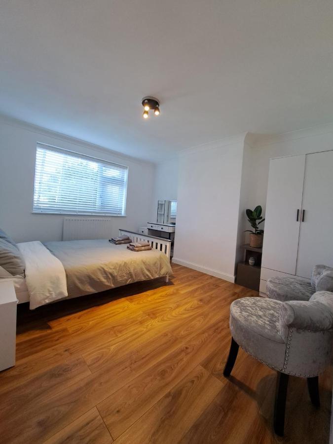 Gatwick House Apartment Crawley  Luaran gambar